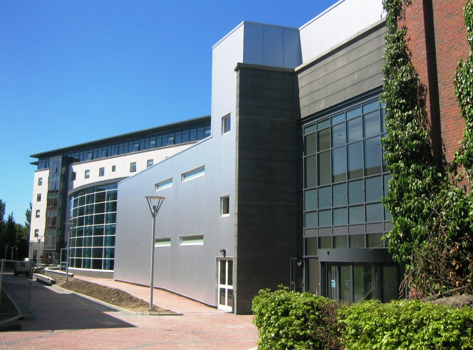 DCU Sports and Fitness Club - External - Holohan Group